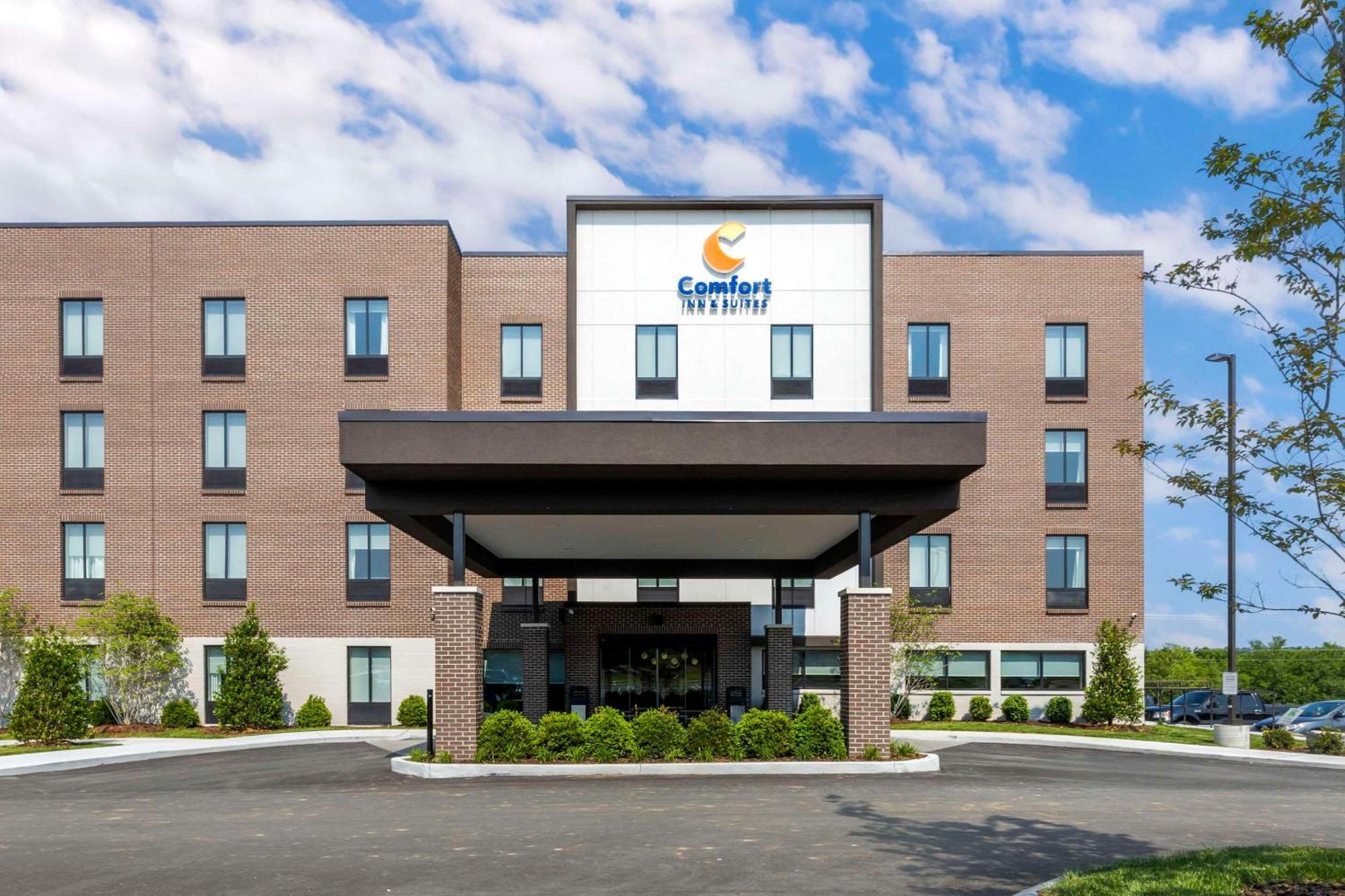 Comfort Inn & Suites Gallatin - Nashville Metro Exterior photo
